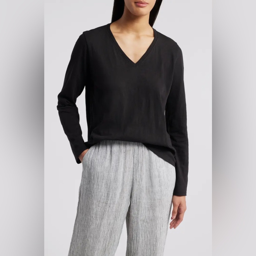 Eileen Fisher Black V-Neck  long sleeve Top